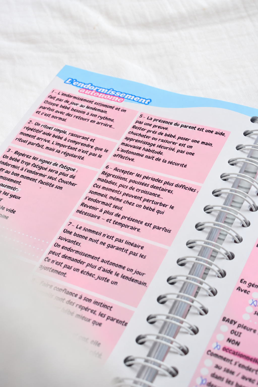 Conseils et astuces pour faciliter et mettre en place l'endormissement autonome des jeunes enfants. 