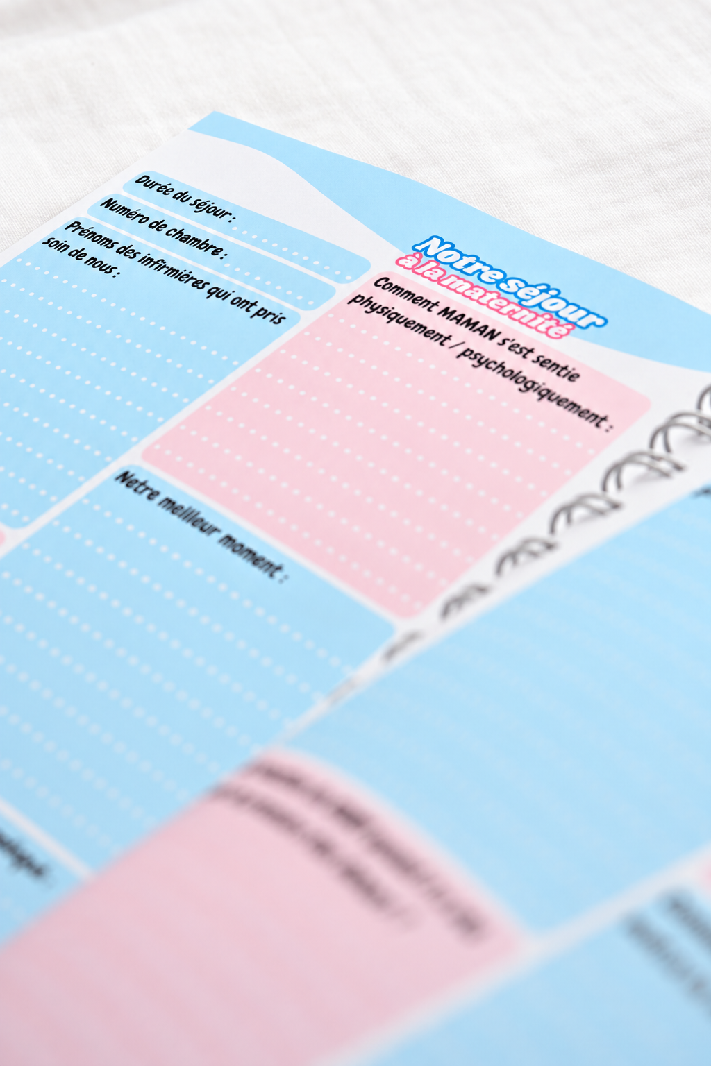 Carnet pour noter ses plus beaux souvenirs avec son enfant de sa naissance à 1 an. 
