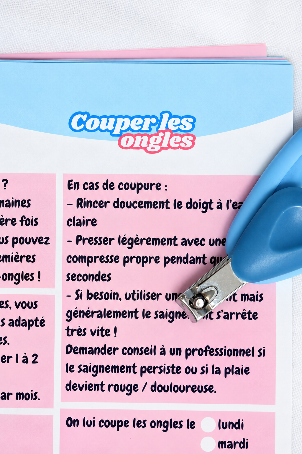 Rubrique, conseils et astuces pour jeunes parents : comment couper les ongles de bébé. 